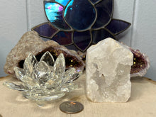 Load image into Gallery viewer, Druzy Agate Towers