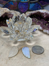 Load image into Gallery viewer, Gemstone Mini Carvings
