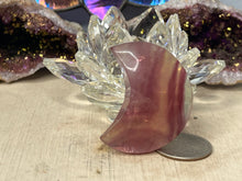 Load image into Gallery viewer, Fluorite Moon