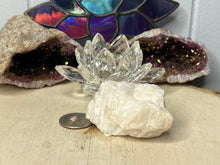 Load image into Gallery viewer, Rough Moonstone Pieces