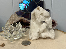 Load image into Gallery viewer, Druzy Agate Towers