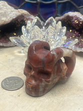 Load image into Gallery viewer, Horned Skull