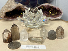 Load image into Gallery viewer, Scenic (Garden or Lodolite) Quartz Tower (point) Sets