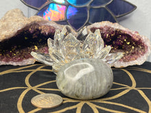 Load image into Gallery viewer, Labradorite Gallets