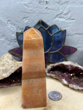 Load image into Gallery viewer, Tri-color Calcite or Desert Calcite Towers