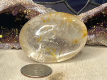 Load image into Gallery viewer, Quartz Gallet or Palmstone