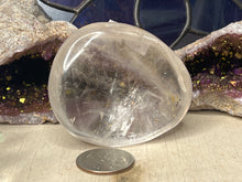 Load image into Gallery viewer, Quartz Gallet or Palmstone
