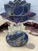 Load image into Gallery viewer, Lapis Lazuli Palm Stones