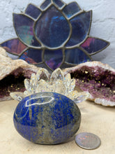 Load image into Gallery viewer, Lapis Lazuli Palm Stones