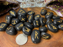 Load image into Gallery viewer, Black Agate Rune Sets