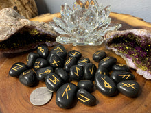 Load image into Gallery viewer, Black Agate Rune Sets