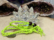 Load image into Gallery viewer, Macrame Crystal Holders