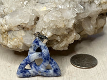 Load image into Gallery viewer, Triquetra Pendants