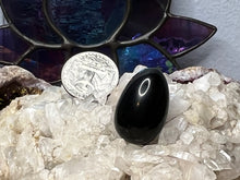 Load image into Gallery viewer, Crystal Eggs