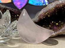 Load image into Gallery viewer, Rose Quartz Moons