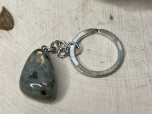 Load image into Gallery viewer, Tumble Keychains