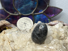 Load image into Gallery viewer, Crystal Eggs