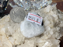 Load image into Gallery viewer, Rainbow Moonstone Hearts