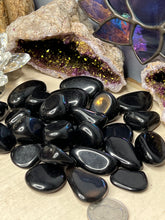 Load image into Gallery viewer, Obsidian Tumbles