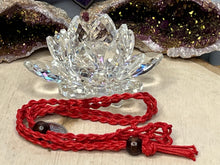 Load image into Gallery viewer, Macrame Crystal Holders