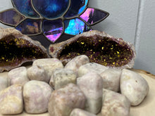 Load image into Gallery viewer, Hackmanite Tumbles