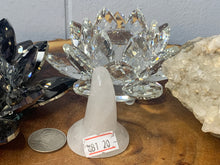 Load image into Gallery viewer, Quartz and Rose Quartz Witch Hats