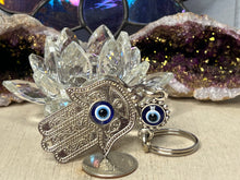 Load image into Gallery viewer, Hamsa Keychains

