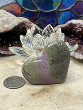Load image into Gallery viewer, Atlantisite Hearts
