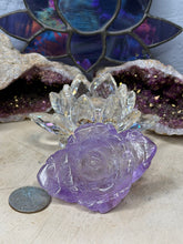 Load image into Gallery viewer, Amethyst Flower

