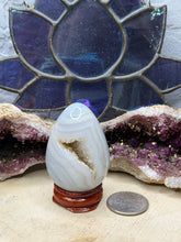Load image into Gallery viewer, Druzy Agate Egg
