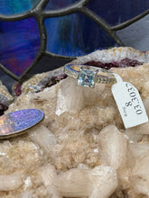 Load image into Gallery viewer, Blue Topaz 925 Sterling Silver Ring
