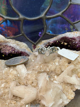 Load image into Gallery viewer, Elephant Sterling Silver Ring
