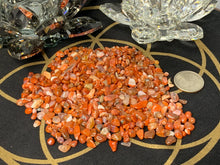 Load image into Gallery viewer, Gemstone Bottle
