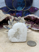Load image into Gallery viewer, White Druzy Agate Hearts

