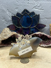 Load image into Gallery viewer, Agate Bat
