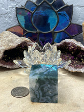 Load image into Gallery viewer, Moss Agate Cubes
