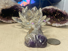 Load image into Gallery viewer, Chevron Amethyst Frog
