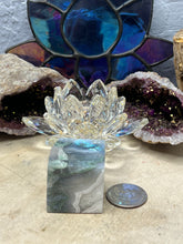 Load image into Gallery viewer, Moss Agate Cubes

