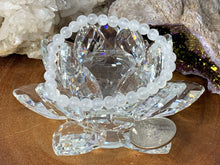 Load image into Gallery viewer, Selenite 6mm Bracelets
