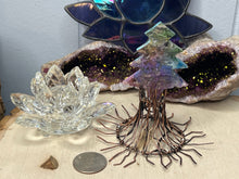 Load image into Gallery viewer, Druzy Agate Trees With Stands
