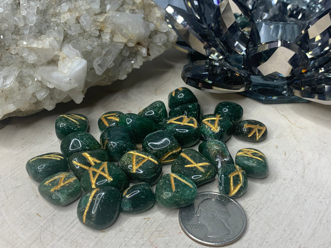 Green Mica Rune Set